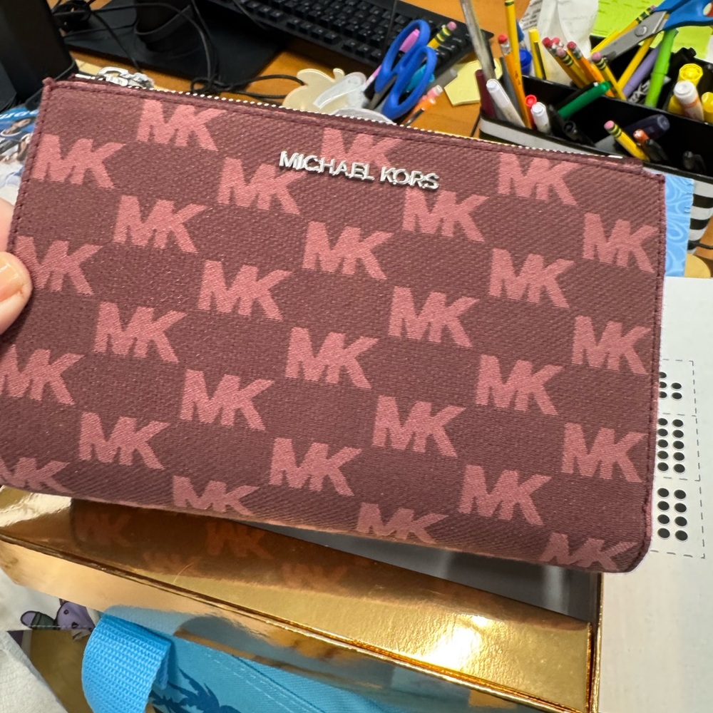 Michael Kors Men's Wallet in Pink and Brown